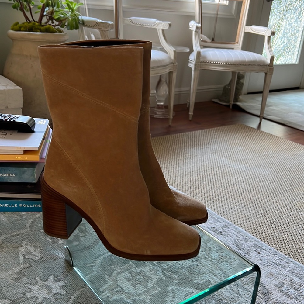 NEW Size 8m Franco Sarto mid calf boot